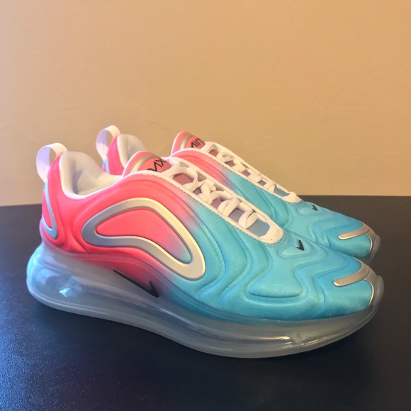 vapormax plus gel pink sea